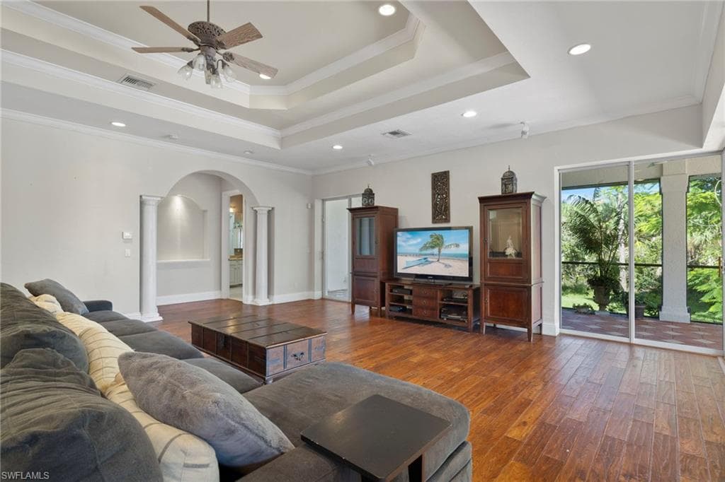 15401 Old Wedgewood CT-10