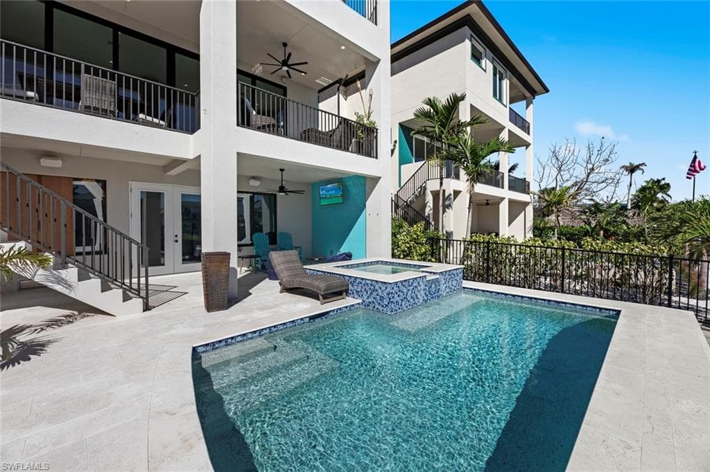 250 Crescent ST-45