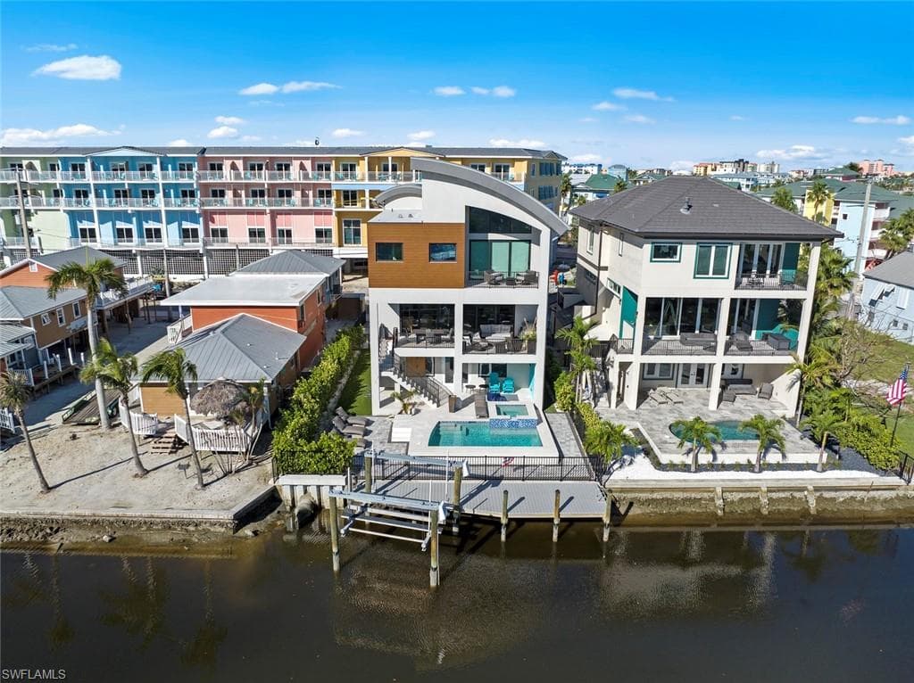 250 Crescent ST-48