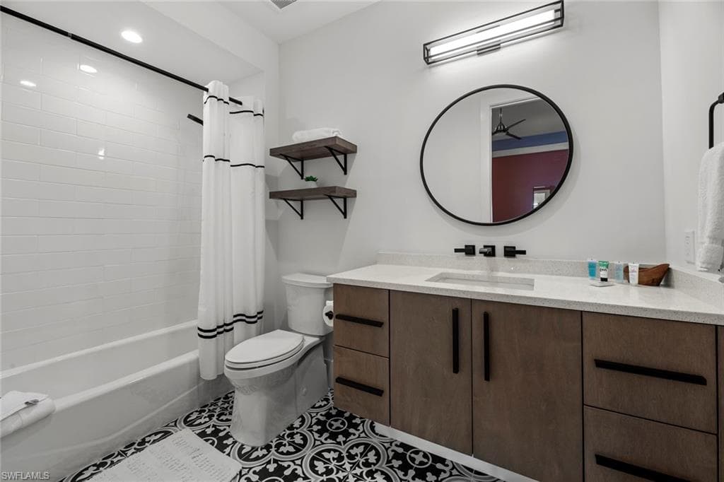 250 Crescent ST-35