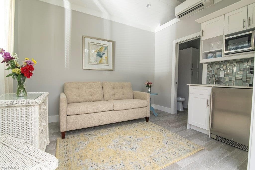 13596 Snook CIR-11