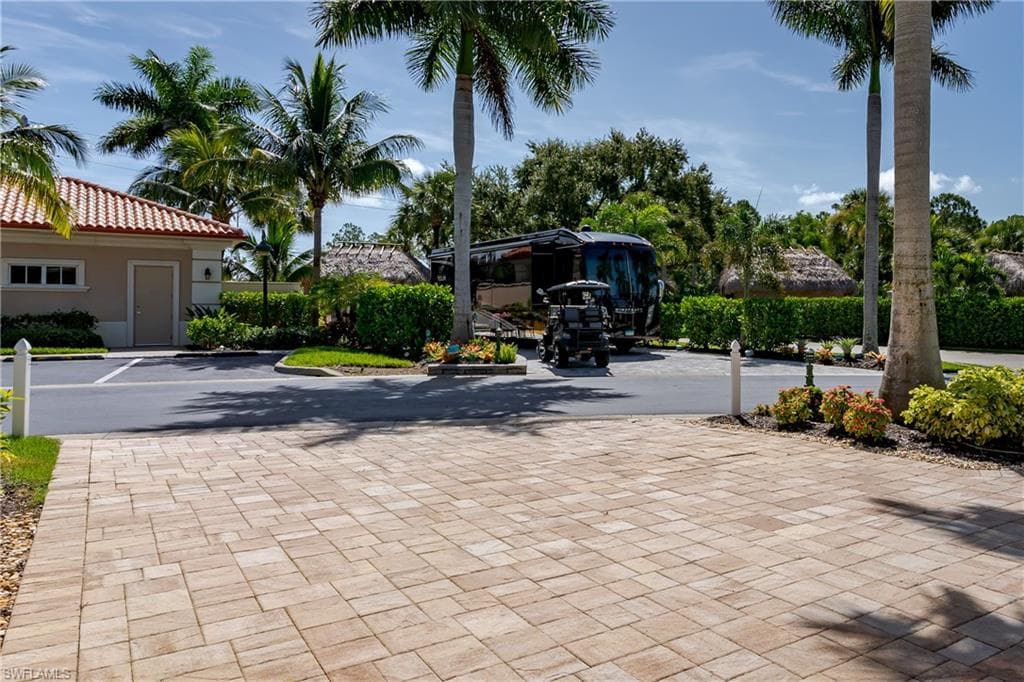 13596 Snook CIR-40