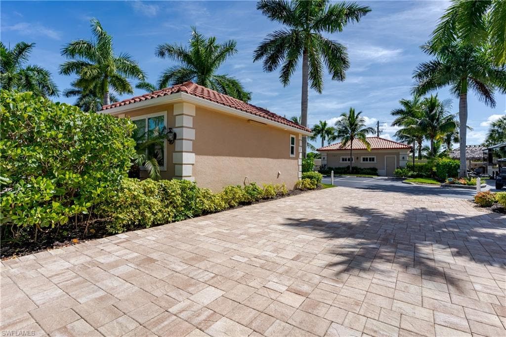 13596 Snook CIR-31