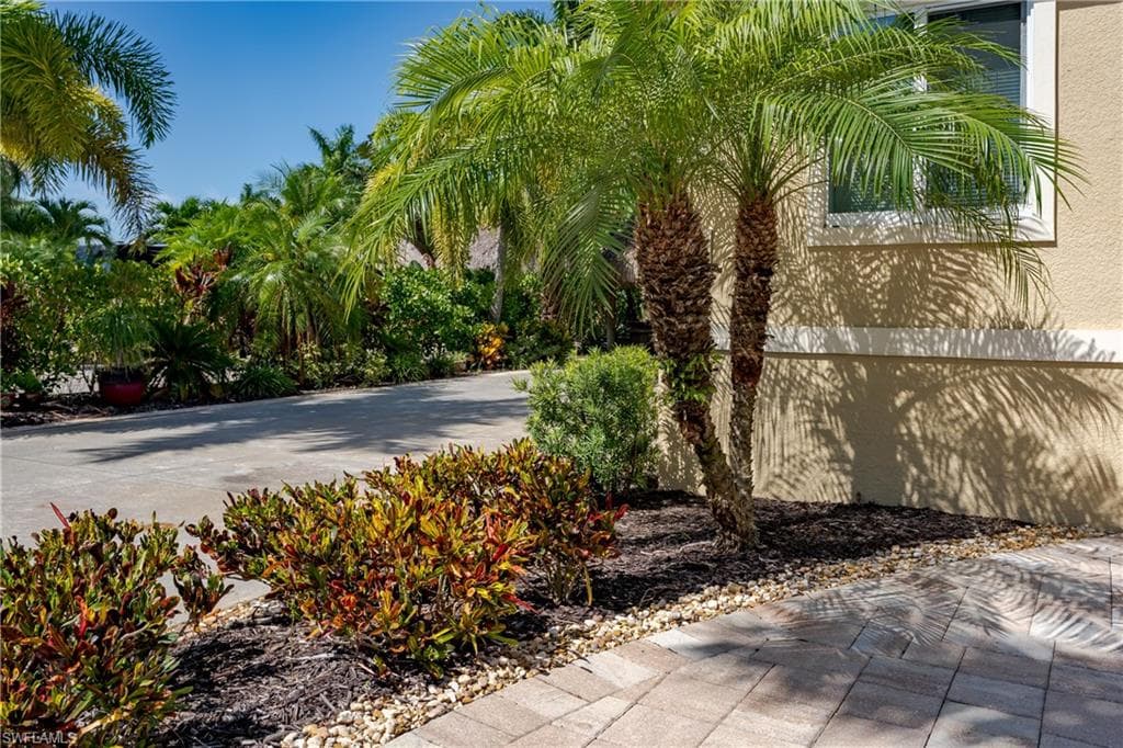 13596 Snook CIR-29