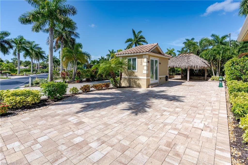 13596 Snook CIR-4