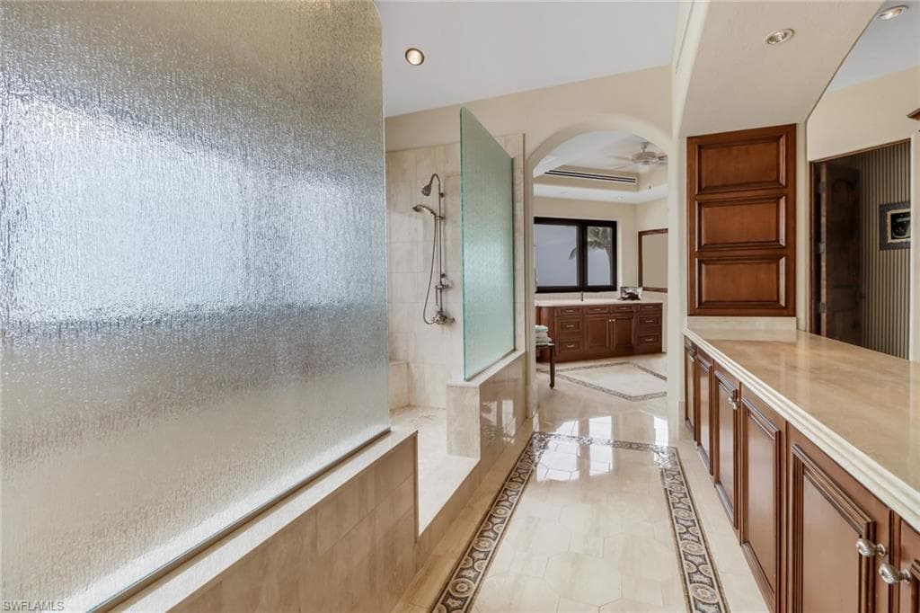 6111 Sanibel Captiva RD-23