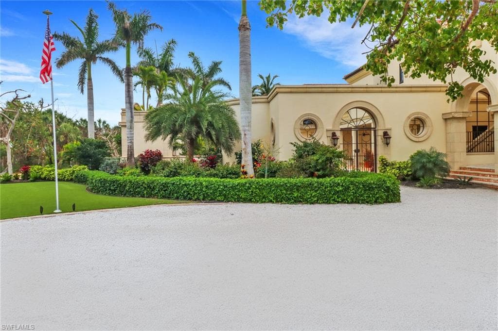 6111 Sanibel Captiva RD-31