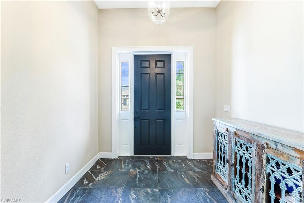 1221 La Faunce WAY-5