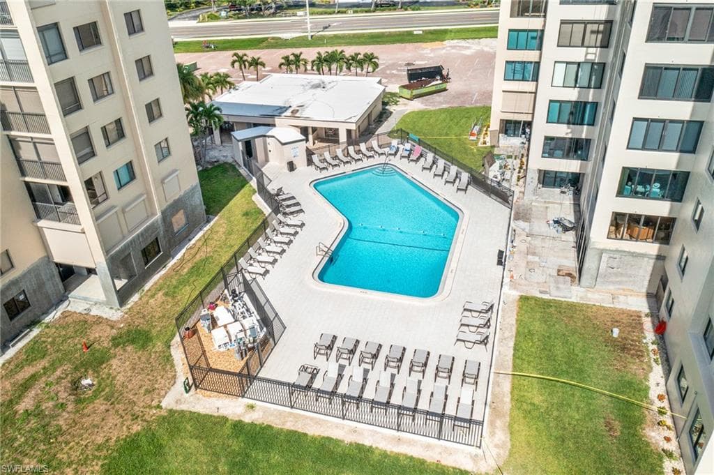 6672 Estero BLVD A508-30