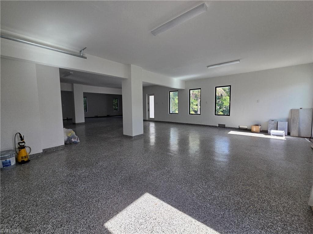 231 1st ST-47