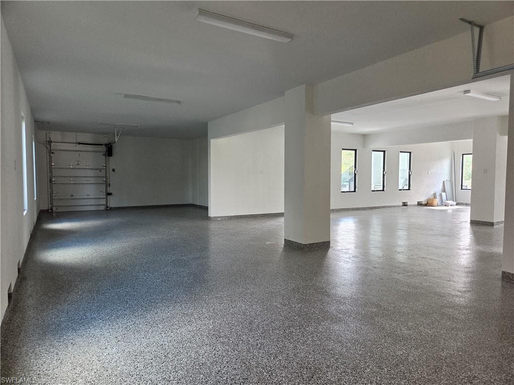231 1st ST-43