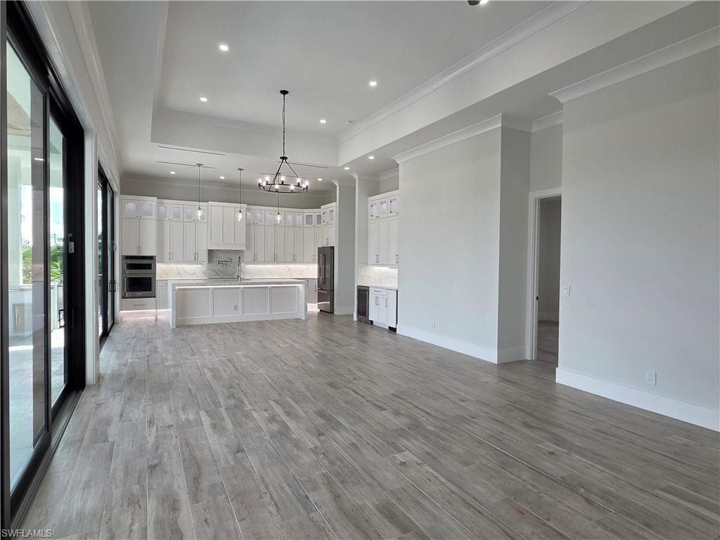 231 1st ST-21
