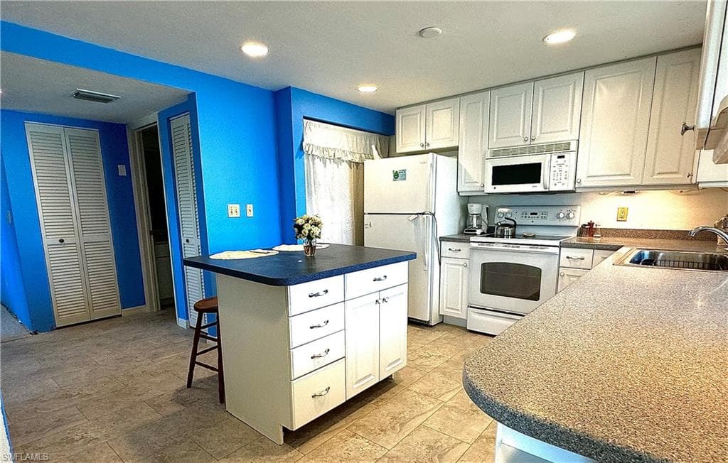 4263 Bay Beach LN 111-4