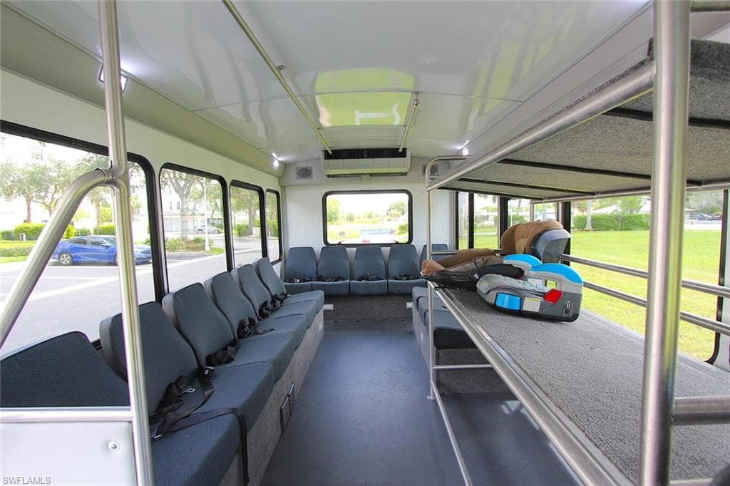 3921 Kens WAY 2302-40