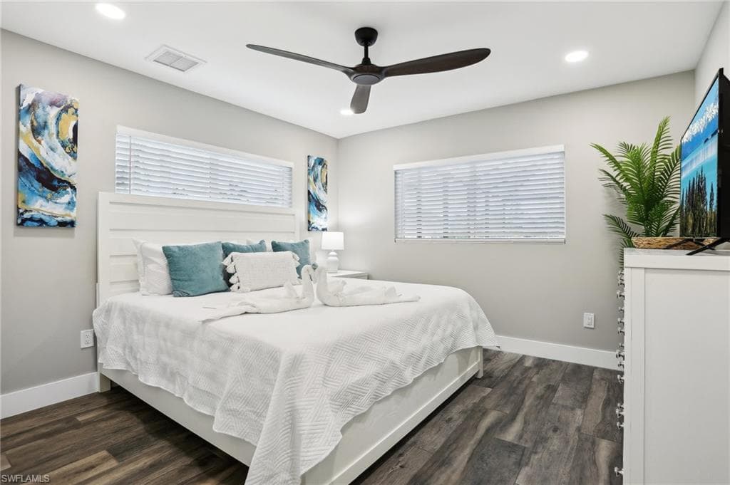 267 Flamingo ST-17