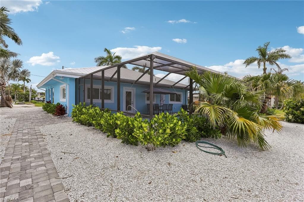 267 Flamingo ST-26