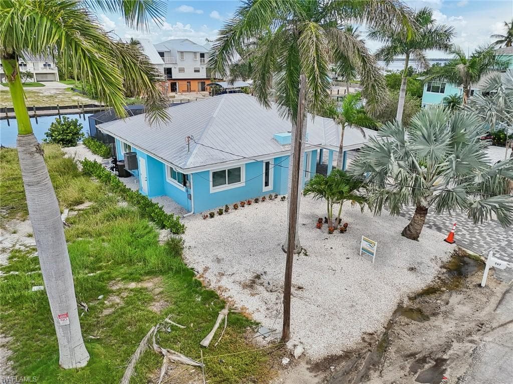 267 Flamingo ST-36