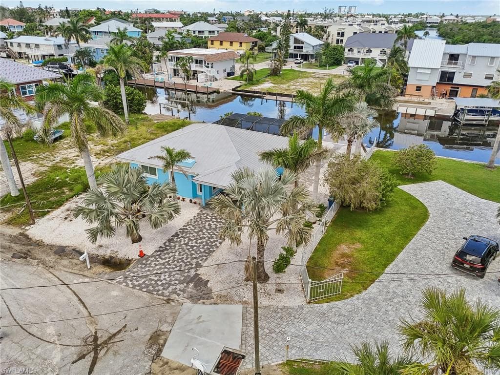 267 Flamingo ST-38