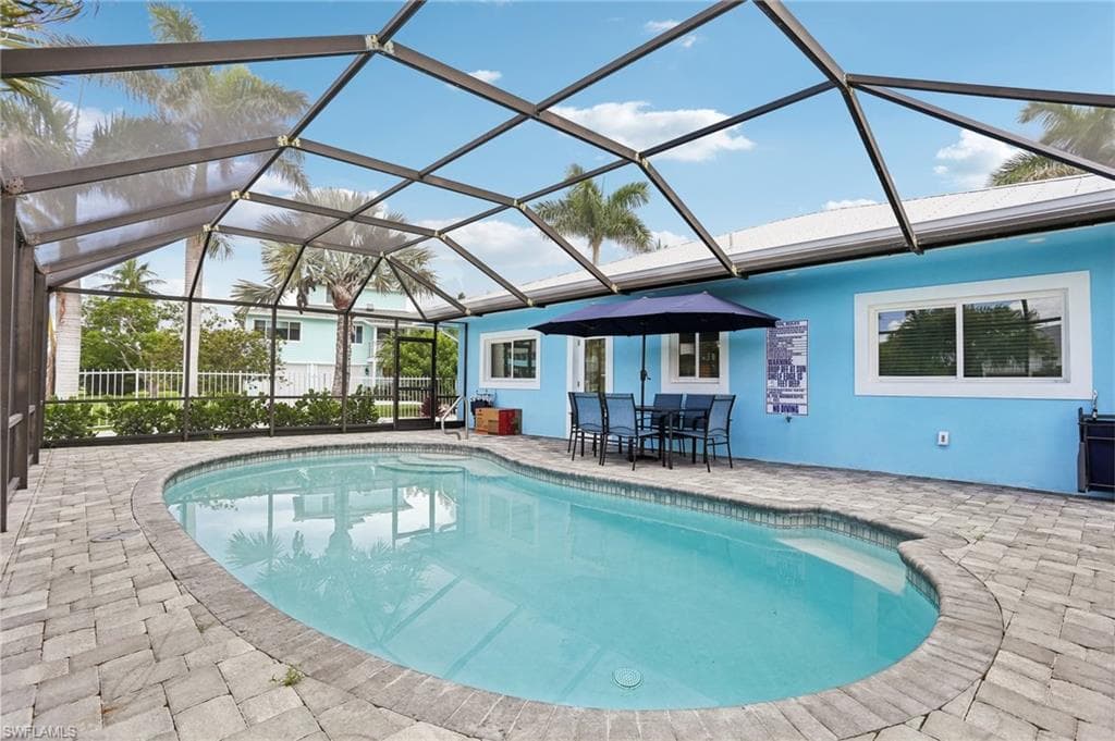 267 Flamingo ST-33