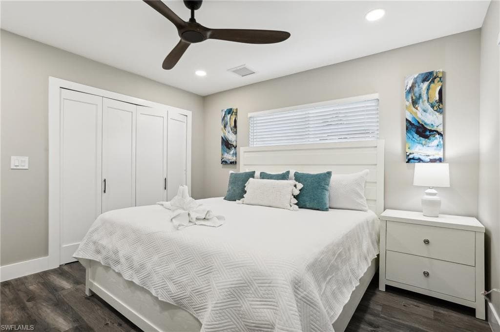 267 Flamingo ST-18