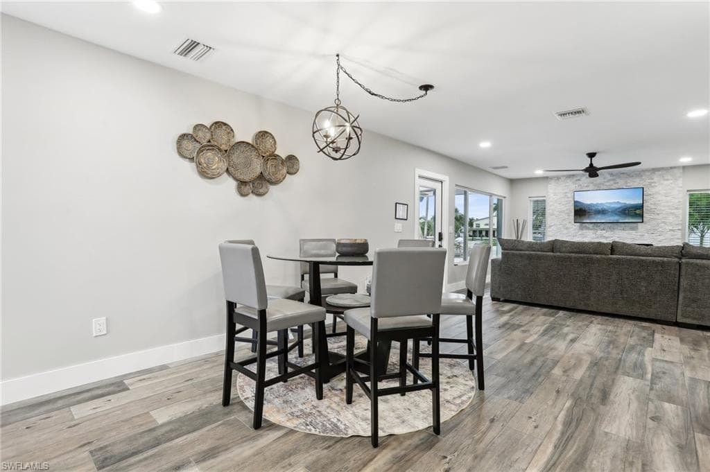 267 Flamingo ST-11