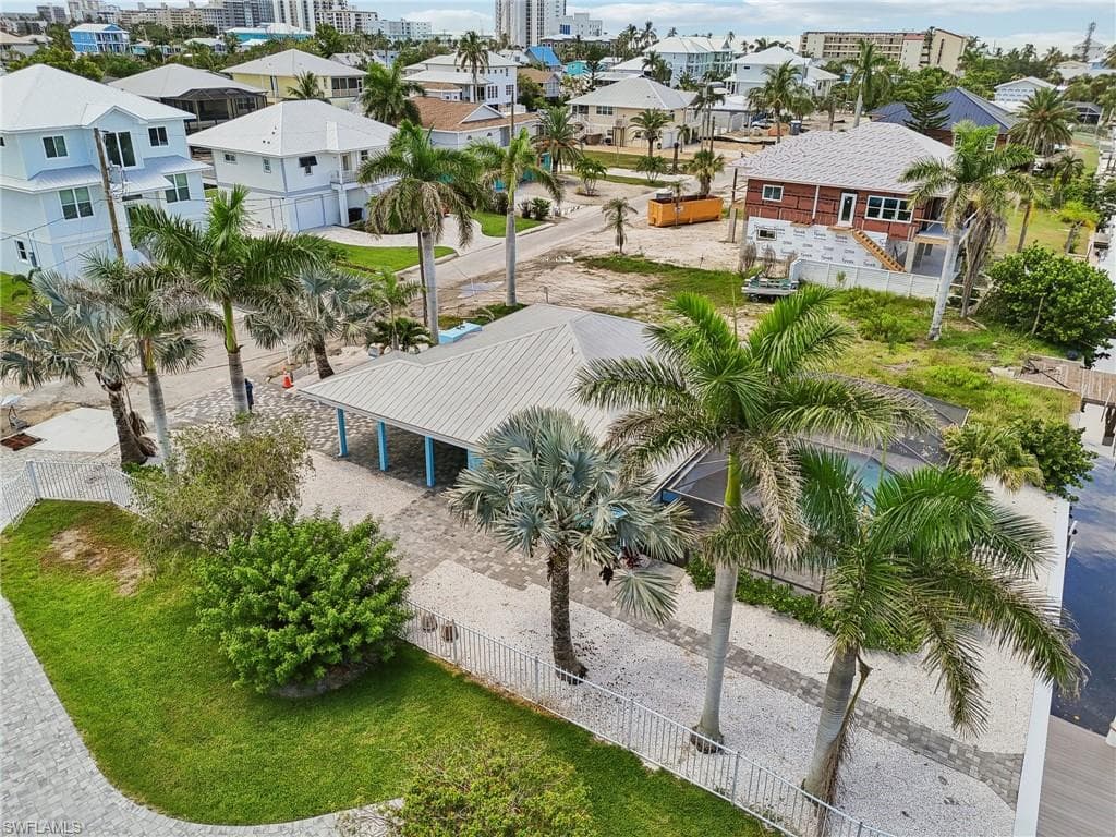 267 Flamingo ST-39