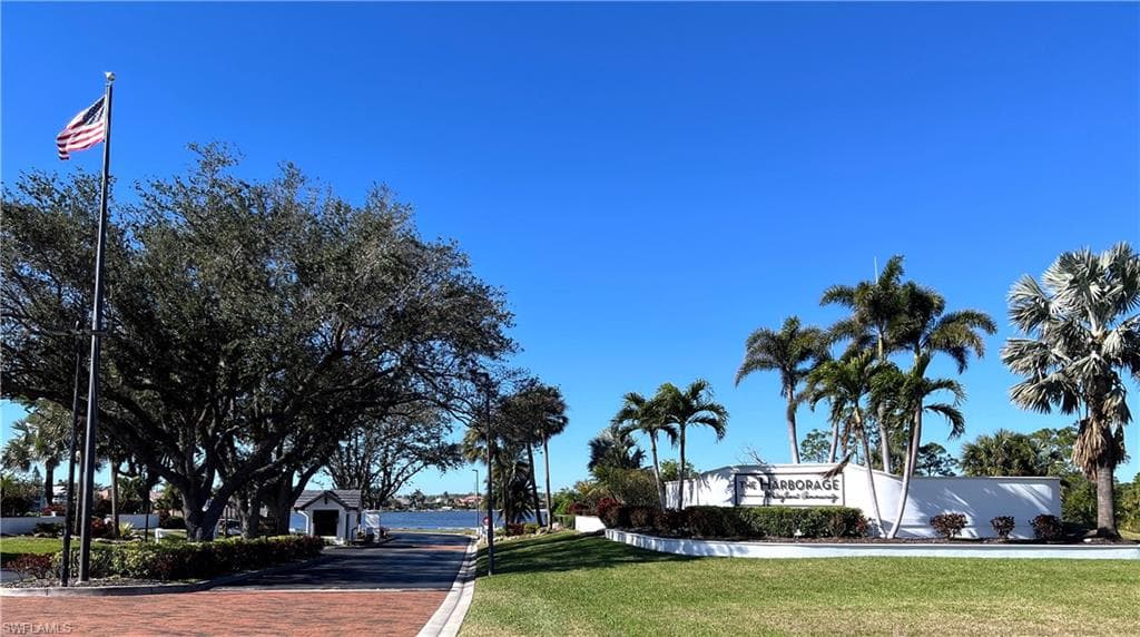 5460 Harborage DR-47