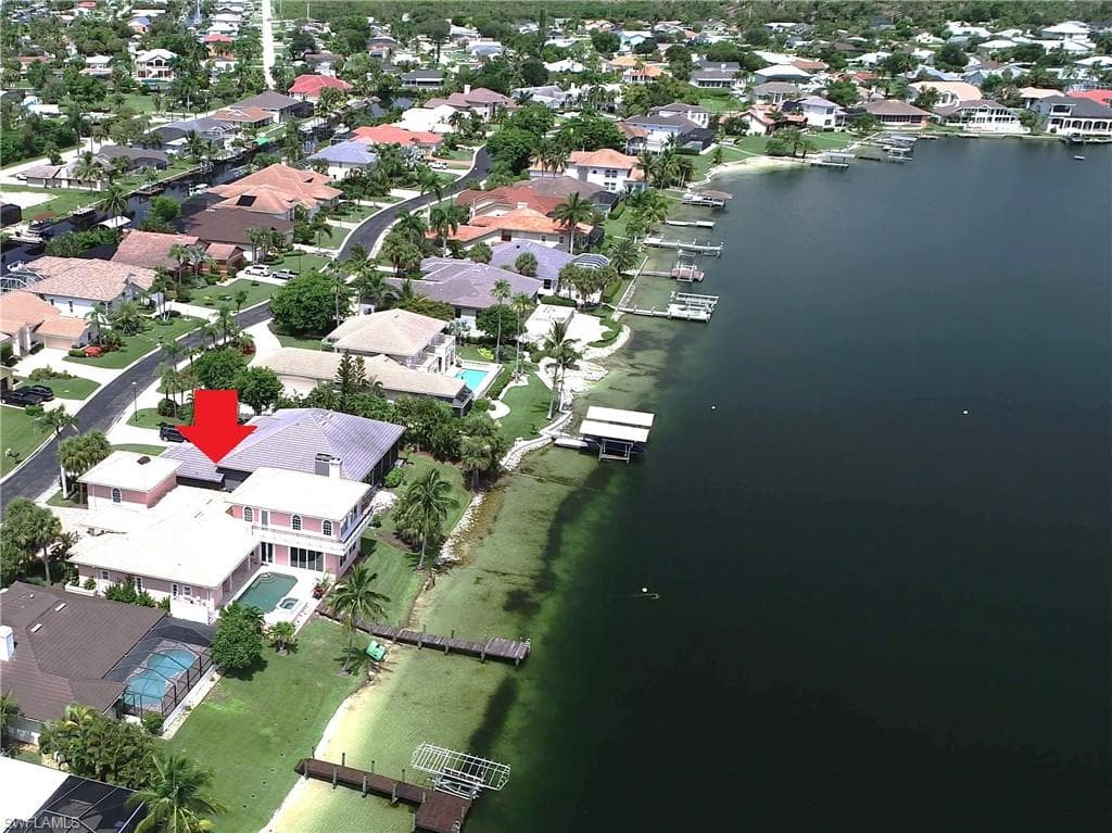 5460 Harborage DR-5