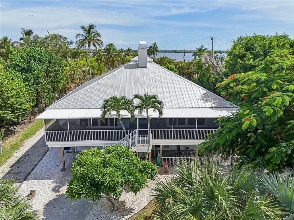 8335 Main ST-4