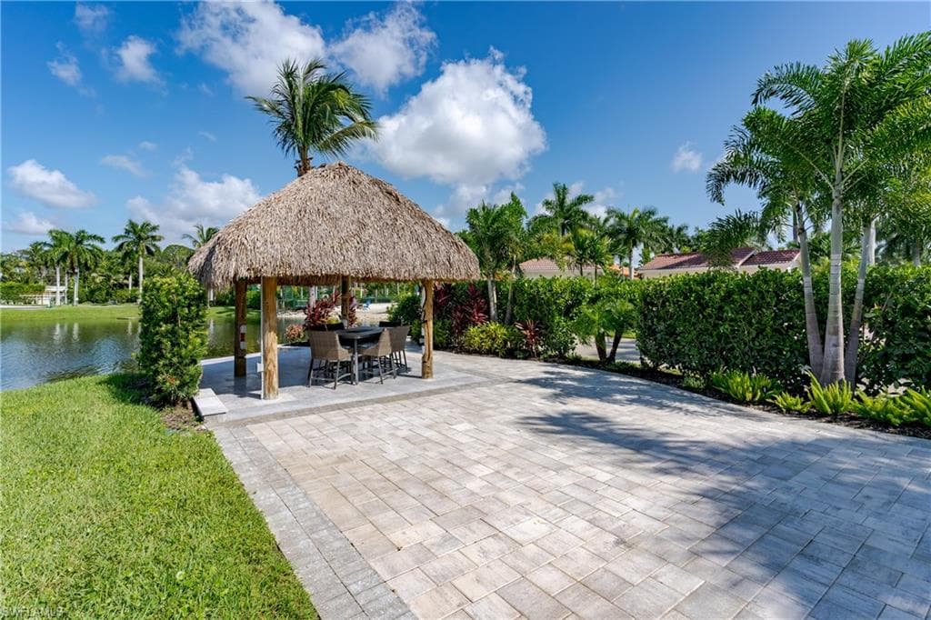 13453 Ladyfish LN-23