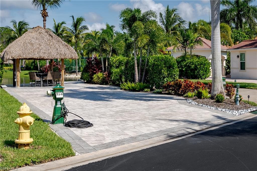 13453 Ladyfish LN-27