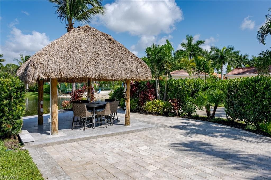 13453 Ladyfish LN-13