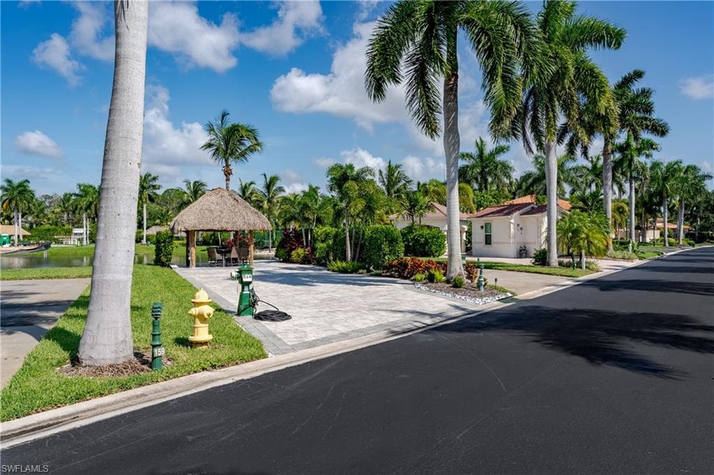 13453 Ladyfish LN-24