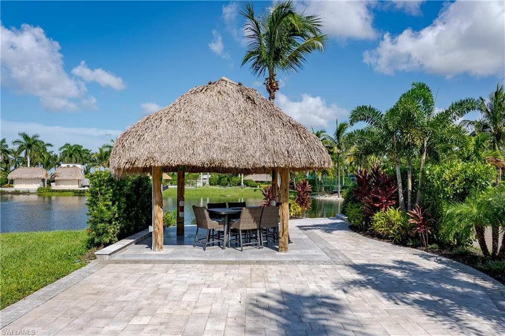 13453 Ladyfish LN-14