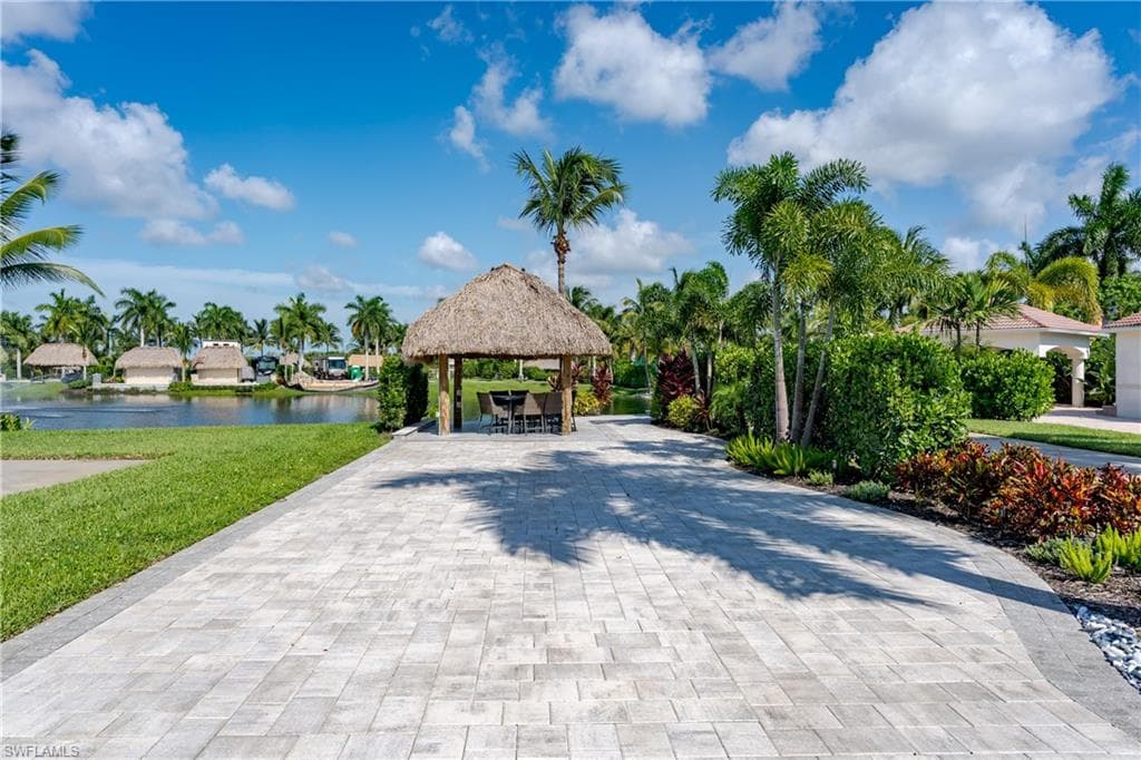 13453 Ladyfish LN-18