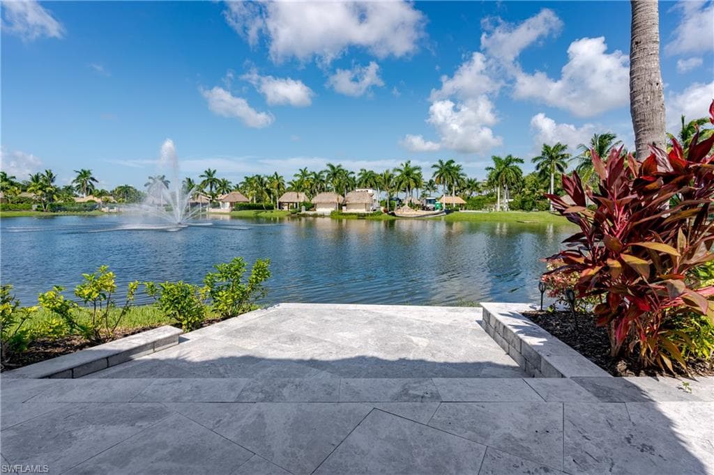13453 Ladyfish LN-4