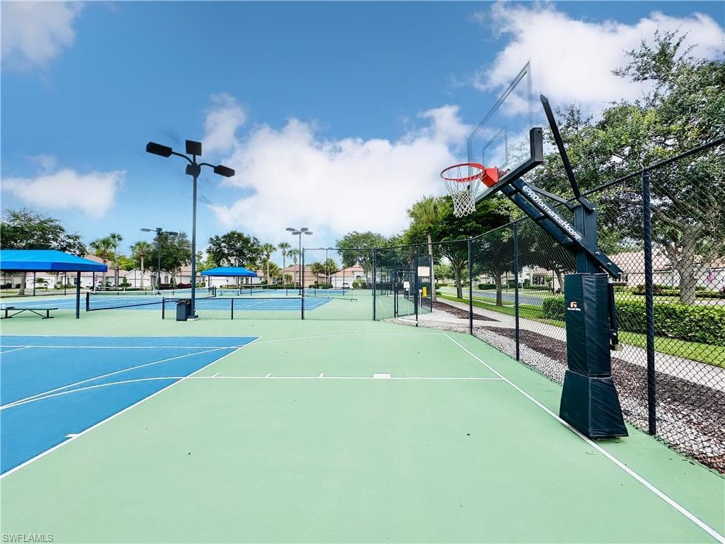 16152 Parque LN-43
