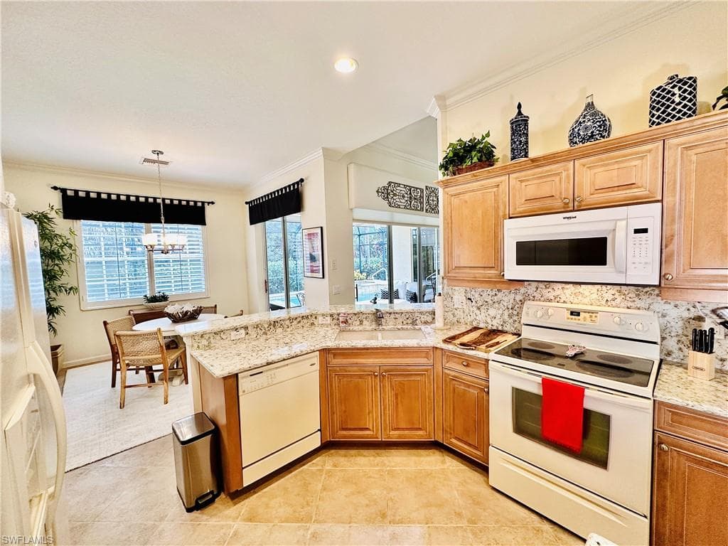 16152 Parque LN-10