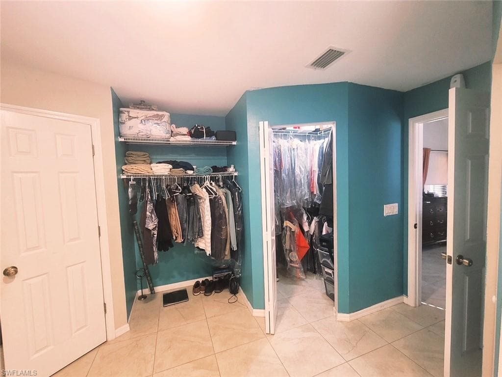 16525 Wellington Lakes CIR-20