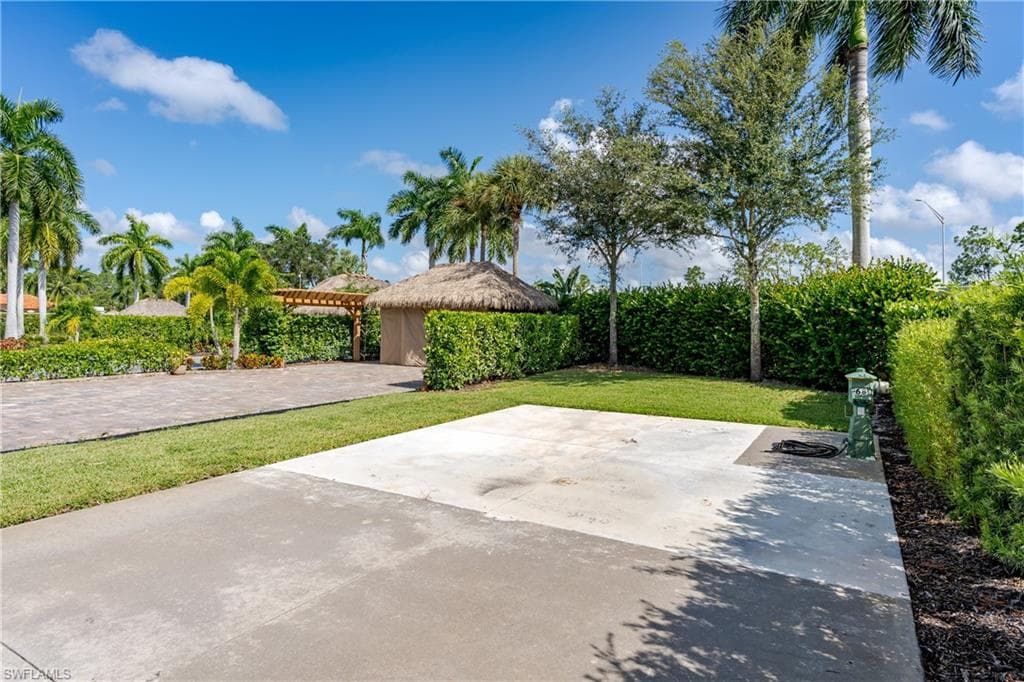 13611 Snook CIR-13