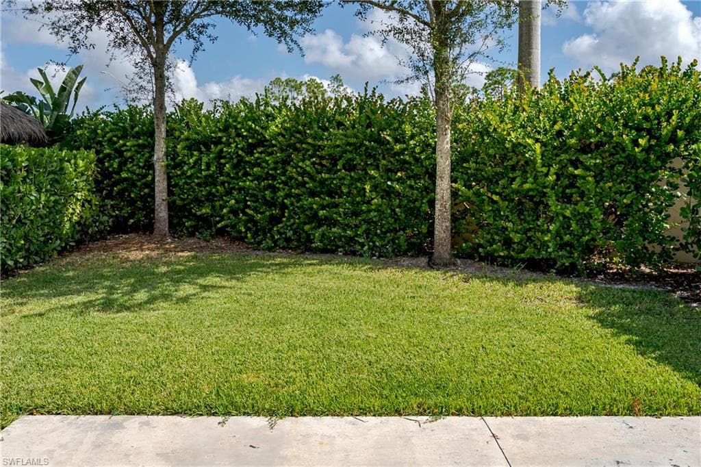 13611 Snook CIR-17
