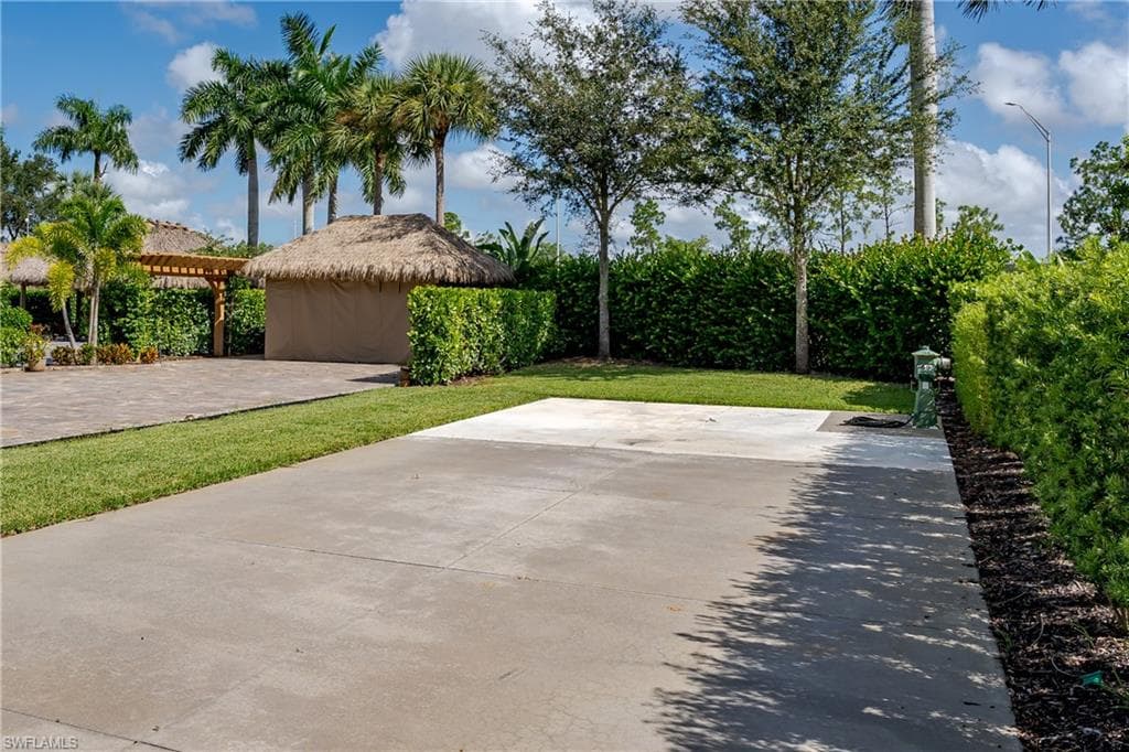 13611 Snook CIR-10