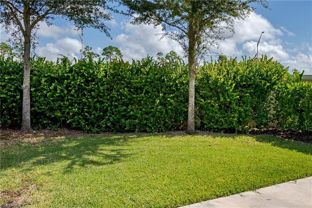 13611 Snook CIR-19
