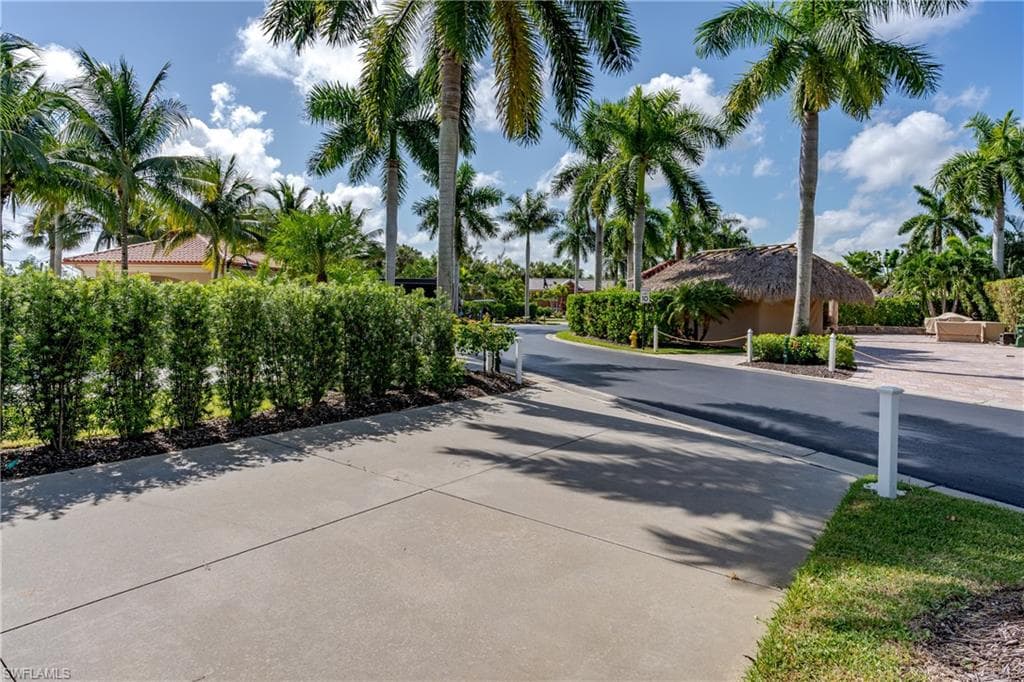 13611 Snook CIR-39