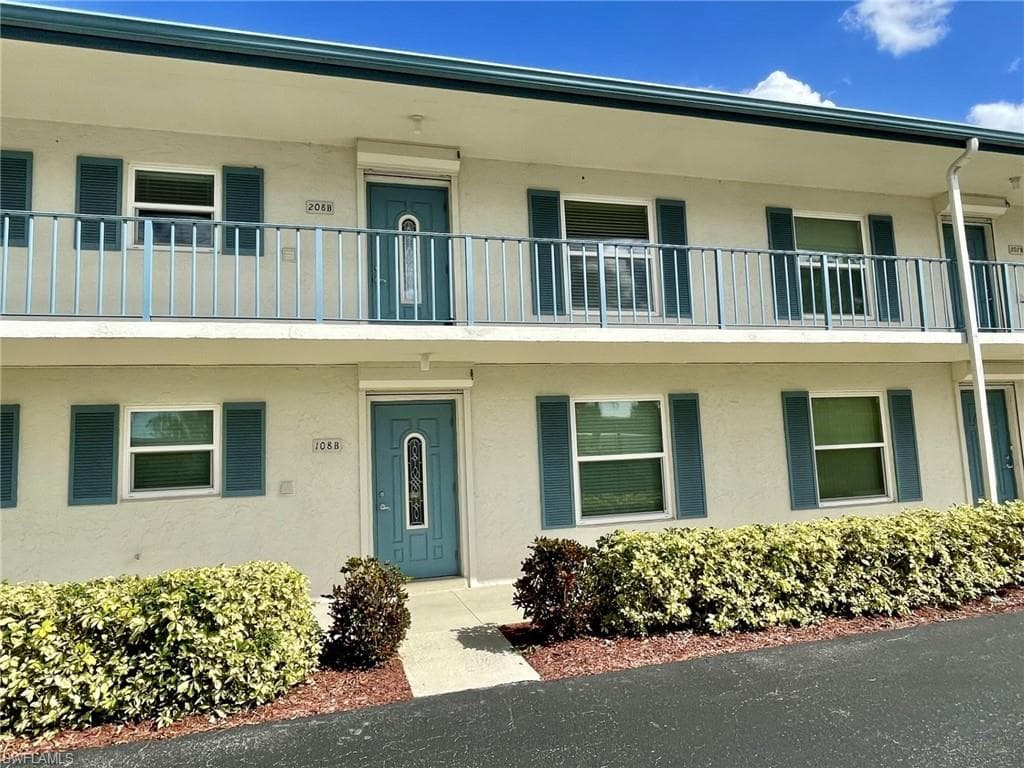 325 Charlemagne BLVD B208-30