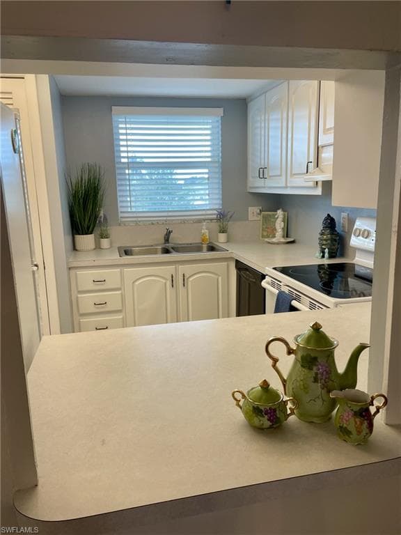 325 Charlemagne BLVD B208-14