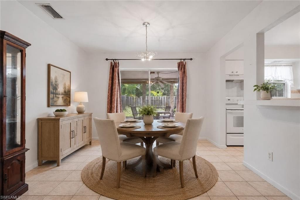 1208 Barnsdale ST-3