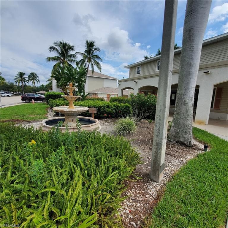 1769 Four Mile Cove PKWY 911-22