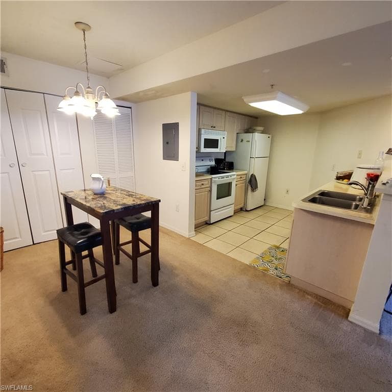 1769 Four Mile Cove PKWY 911-8