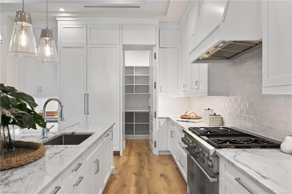 1191 7th AVE N-16